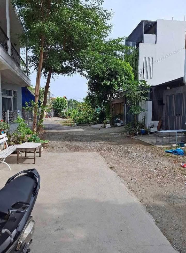 Đất nền Vĩnh Hiệp Nha Trang 90m² giá 3.1 tỷ - Đường ô tô thông thoáng