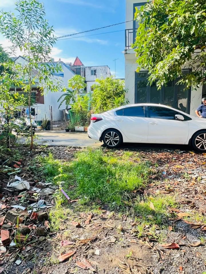 Đất nền phường Tân Tiến, Biên Hòa 95m², giá 2 tỷ - Vị trí trung tâm thuận lợi!