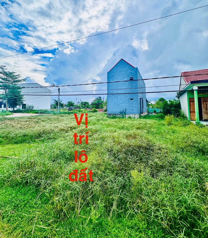 Đất Trịnh Cương - Hương Thuỷ 150,5m² giá 1,4 tỷ - Vị trí đắc địa gần chợ và trường học!