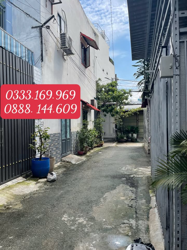 Nhà 3 tầng 31m² Phạm Văn Chiêu, Gò Vấp giá 5 tỷ - Vào ở ngay!