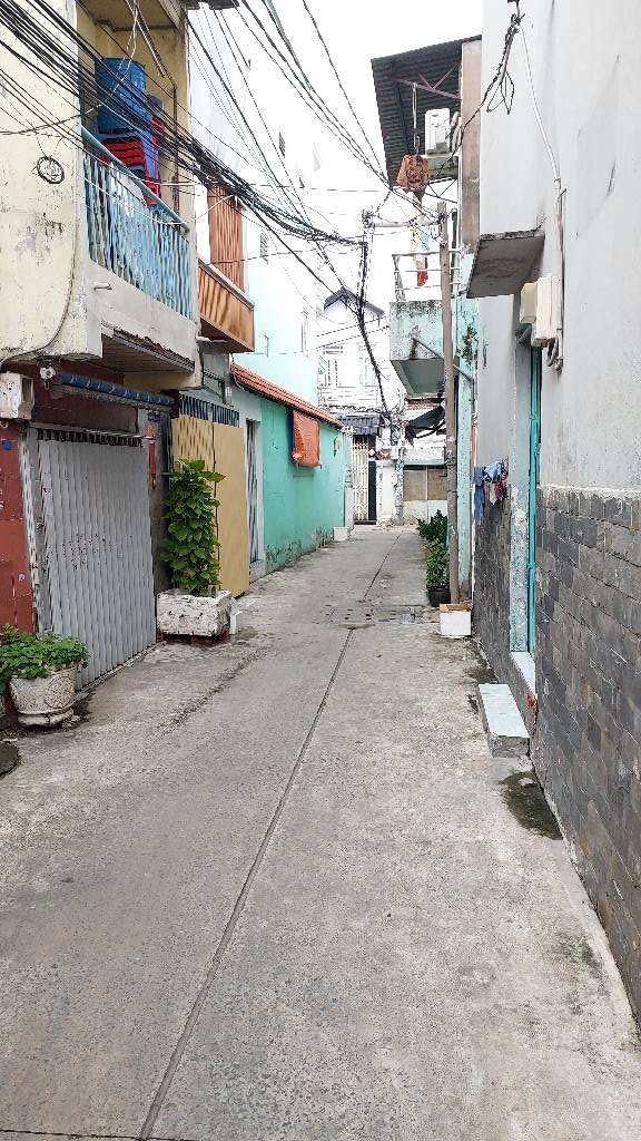 Nhà riêng Phường 13, Quận 6 - 25m² giá 3 tỷ - Cơ hội đầu tư tuyệt vời!