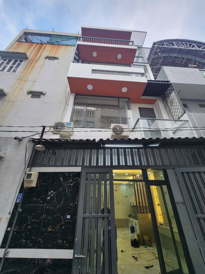 Nhà phố Gò Vấp 37m² giá 5.16 tỷ - Đúc 3 tầng đẹp, sổ hồng riêng!