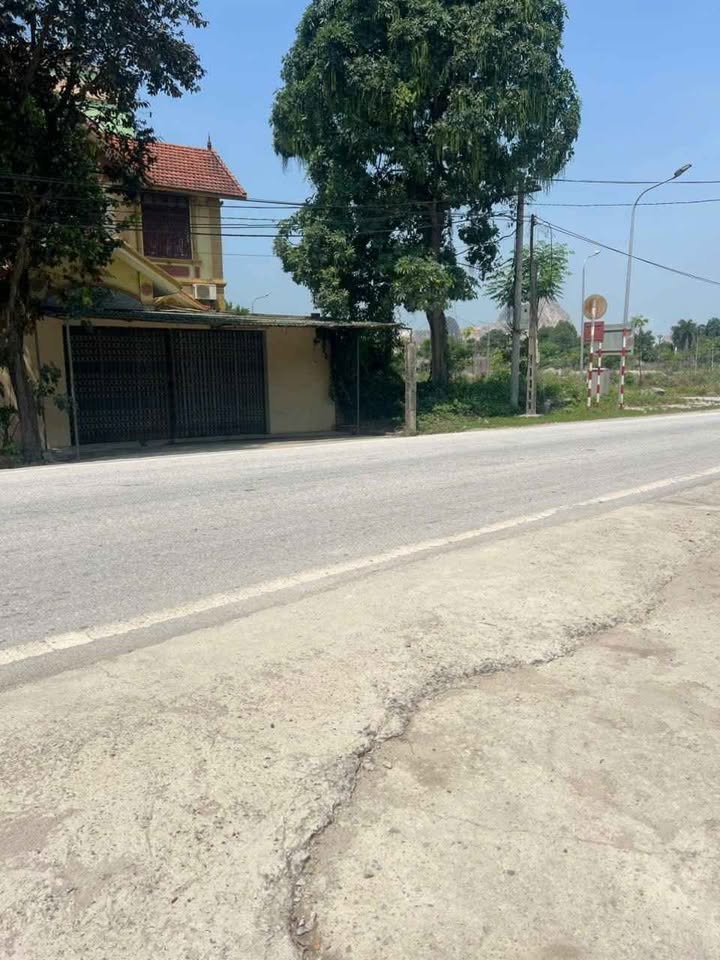 Lô đất mặt đường Quốc lộ 45 Đông Vinh 156m² giá chỉ 2.85 tỷ - Kinh doanh sầm uất!