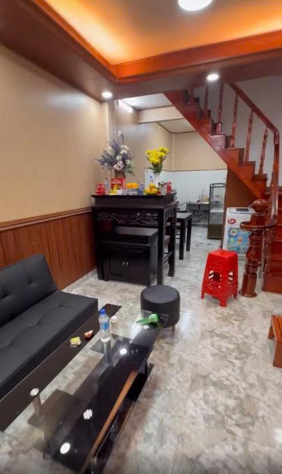 Nhà nguyên căn cho thuê tại Đà Lạt - 4 phòng ngủ, giá 8 triệu - Nhà mới sơn sửa hoàn hảo!