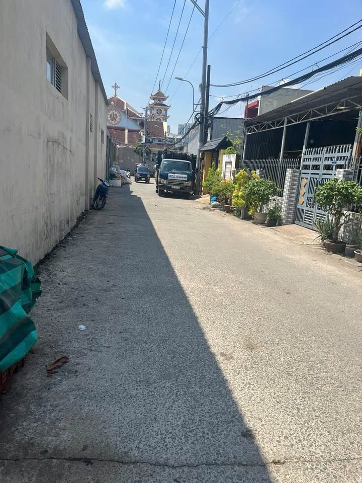 Bán nhà cấp 4 Long Thạnh Mỹ quận 9, 47m² - Sổ đỏ chính chủ, giá tốt!