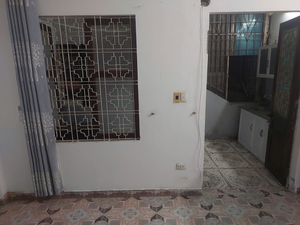 Phòng cho thuê Đống Đa 1 ngủ 1 bếp giá 4.8 triệu - Tiện nghi đầy đủ!