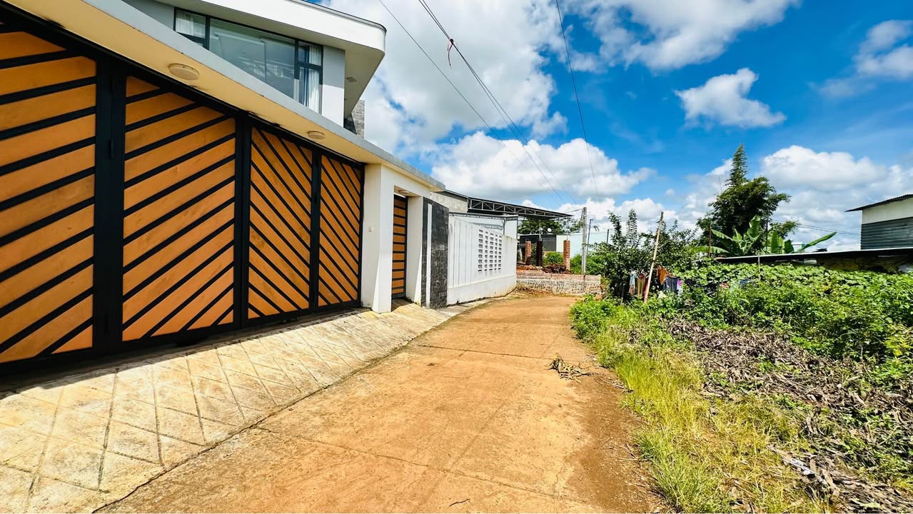 Đất Hẻm 803 Lê Duẩn, An Phú, 272m² giá 1.35 tỷ - Phù hợp làm kho, nhà vườn!