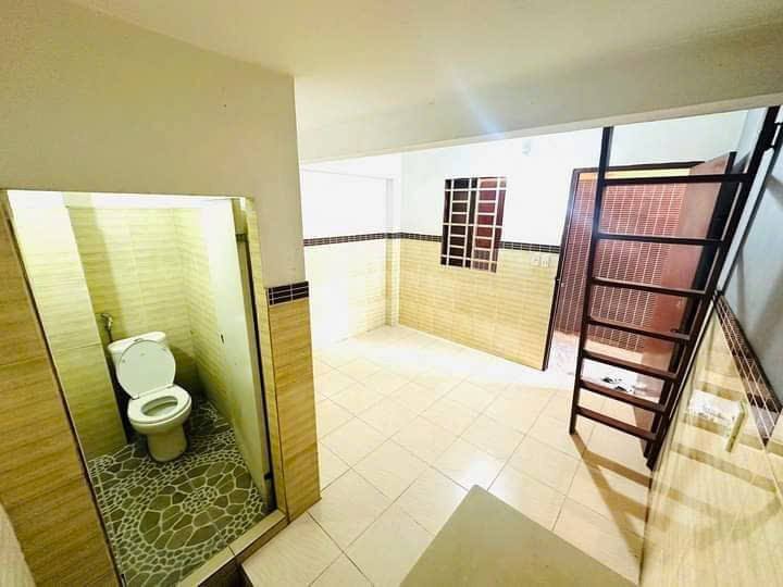 Phòng trọ cho thuê tại Dĩ An 20m² giá 2.1 triệu - Không chung chủ, giờ giấc tự do!