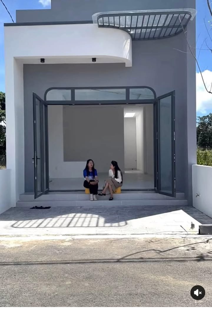 Nhà bán quận Đức Trọng 95m² giá 1.8 tỷ - Gần công viên Phú Hội!