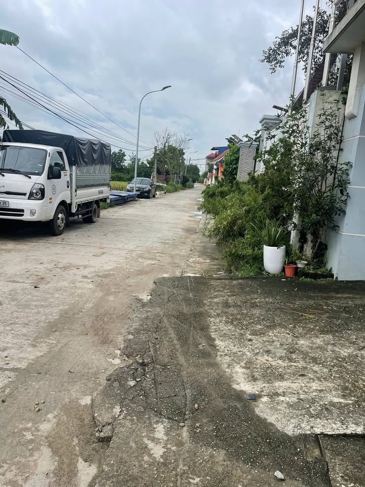 Đất nền chính chủ khu phố Ngang Nội, Hiên Vân 100m² giá 1.1 tỷ - Cơ hội đầu tư hiếm có!