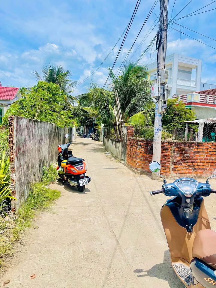 Đất nền Bình Kiến Tuy Hòa 132m² giá 700 triệu - Gần biển chỉ 1km!