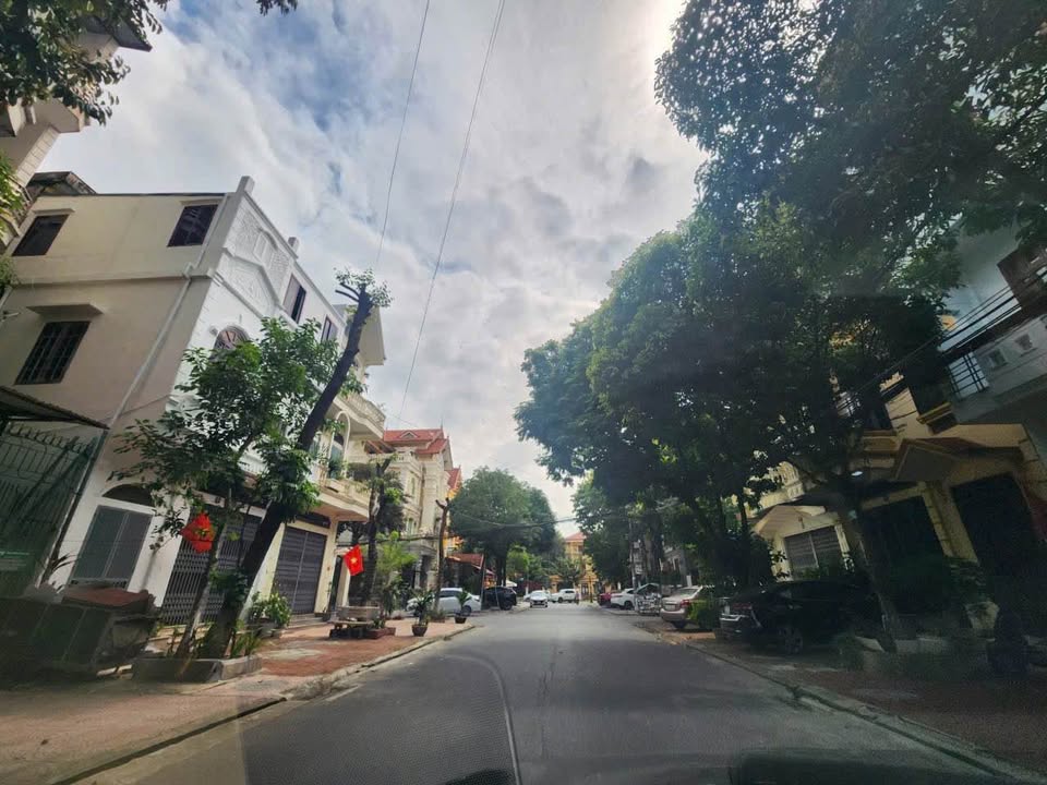 Nhà 1.5 tầng phố Vạn Hạnh, 74m² giá thỏa thuận - Vị trí trung tâm lý tưởng!