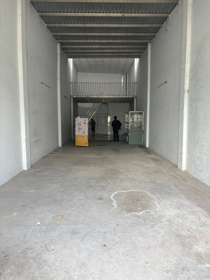 Nhà cho thuê 100m² đường Tây Lân, Bình Tân - Phù hợp cho kinh doanh và sinh hoạt