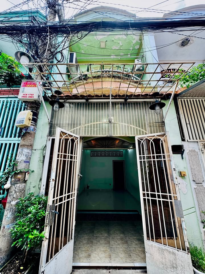 Nhà phố hẻm ô tô Nguyễn Sỹ Sách, Tân Bình 41m² giá 4.9 tỷ - Cơ hội đầu tư tuyệt vời!