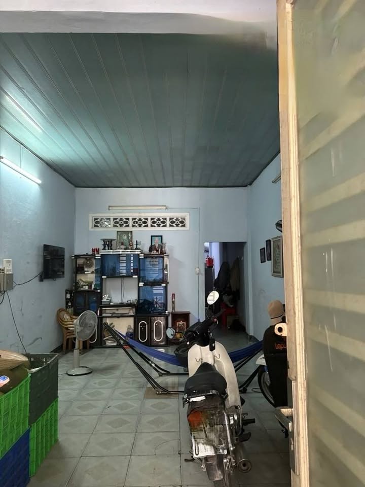 Nhà cấp 4 Trường Chinh 88m² giá 6.65 tỷ - Hẻm xe hơi thông thoáng!