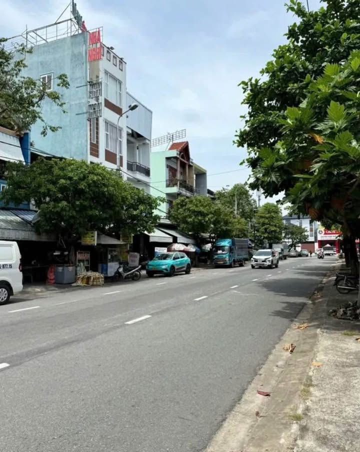 Đất tặng nhà cấp 4 đường Lê Thạch, phường An Khê, 80m² - Vị trí kinh doanh sầm uất!