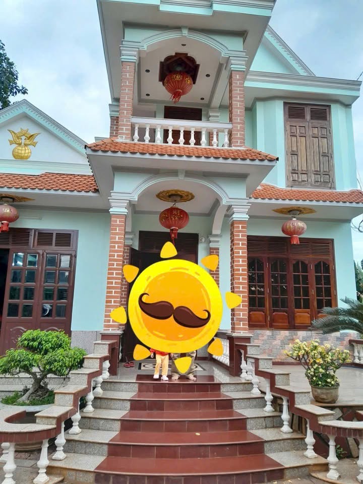 Bán nhà biệt thự mặt tiền Vạn Xuân, Buôn Ma Thuột 350m² giá 8.1 tỷ - Đầu tư lý tưởng!