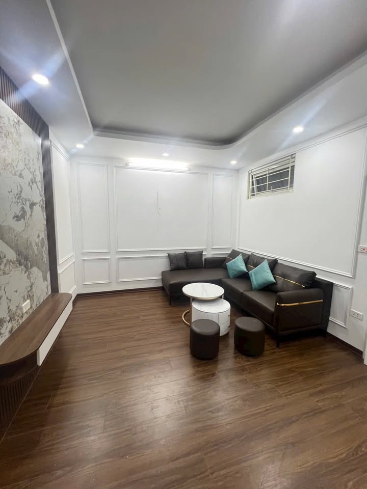 Căn hộ chung cư mini Hoàng Đạo Thành 50m² giá 2 tỷ - Thiết kế hiện đại, chính chủ bán!