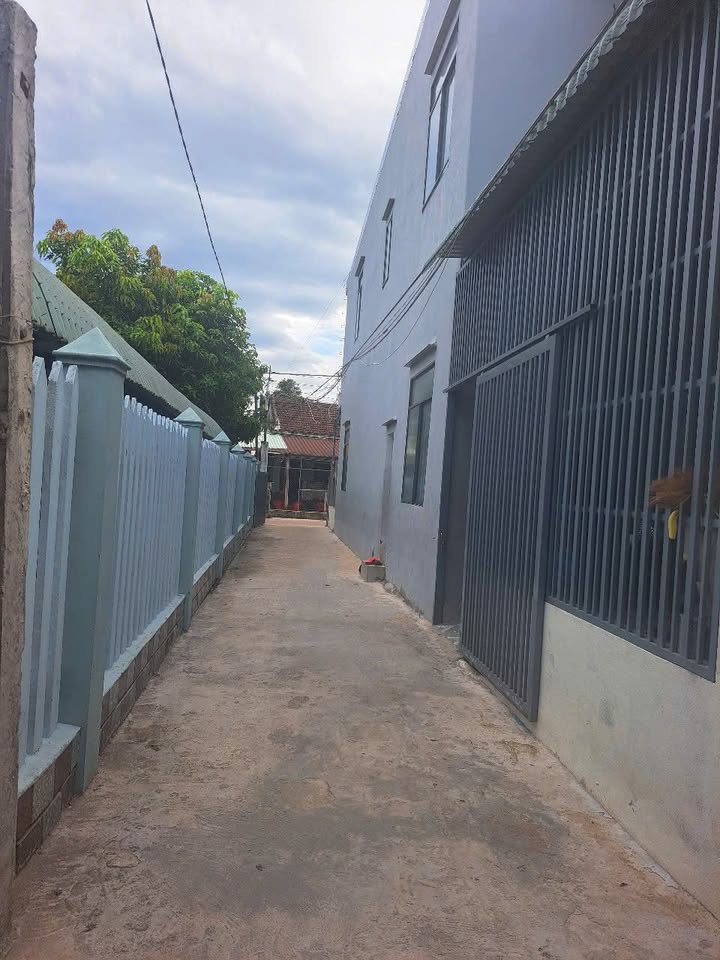 Nhà cấp 4 tại phường Quy Nhơn Tây 68m² giá 660 triệu - Sổ chung, gần chợ!