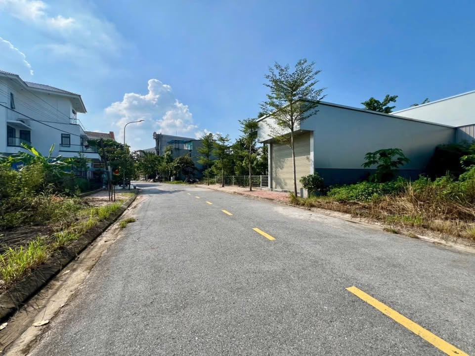 Đất nền Vũ Thê Lang, Thanh Miếu, Việt Trì 89m² - Đường thông ô tô tránh nhau!