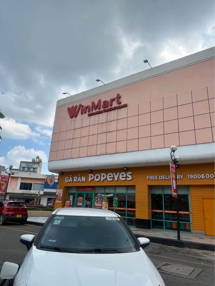 Cho thuê nhà hẻm xe hơi CHDV đường Nhiêu Tứ, Phú Nhuận - Lợi nhuận cao 25 triệu!