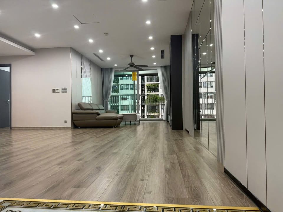 Căn hộ chung cư N03T2 Taseco, Bắc Từ Liêm 121m² - Căn góc sang trọng, giá thỏa thuận!