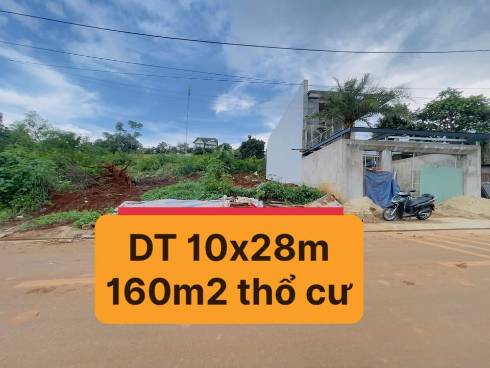 Lô đất mặt tiền Nguyễn Thế Lịch 280m² giá 3 tỷ - Vị trí đắc địa tại Pleiku!