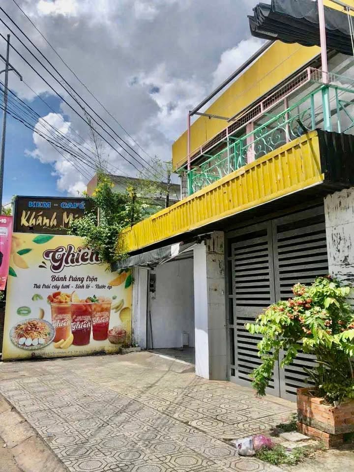Nhà Mặt Tiền Lê Văn Phẩm, Mỹ Tho 100m² giá 6 triệu - Phù hợp kinh doanh
