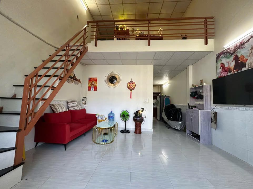 Nhà cấp 4 Hẻm Liên Hoa - Vĩnh Ngọc, Nha Trang 61.6m² giá 1.79 tỷ - Sổ hồng chính chủ!