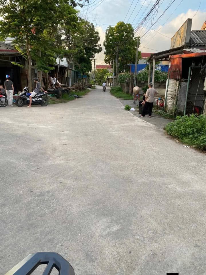 Đất thổ cư Thụy Lôi, Tiên Lữ 104m² giá chỉ 9xx triệu - Ô tô vào tận đất!