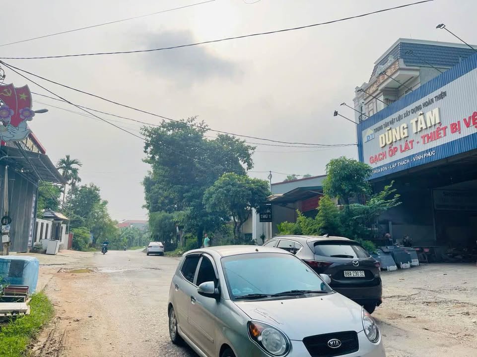 Đất đẹp tại Hoa Sơn, Lập Thạch 216m² giá 2.4 tỷ - Đầu tư sinh lời ngay!