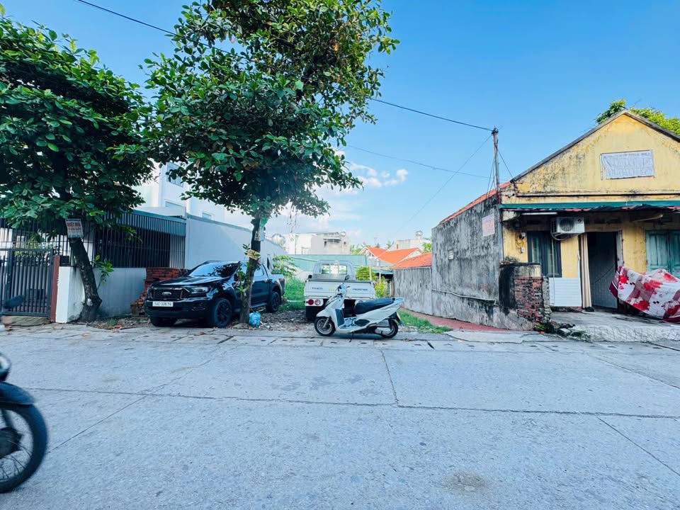 Đất nền ô góc Đường Đội Cấn, Giếng Đáy 113m² giá 3.5 tỷ - Vị trí kinh doanh lý tưởng!