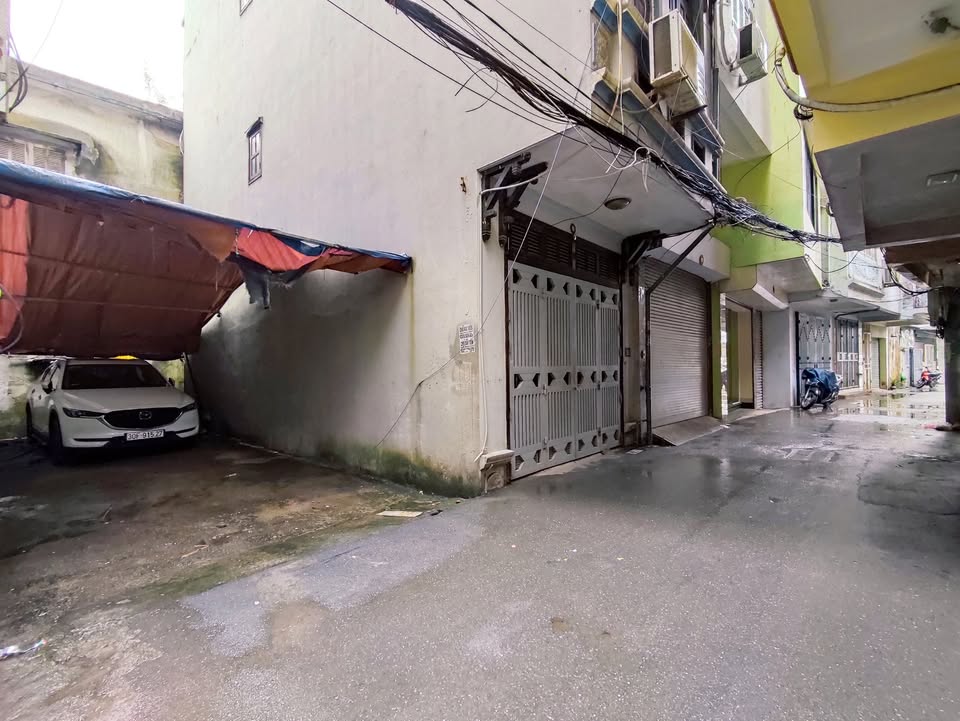 Đất Đại Mỗ - Nam Từ Liêm 40m² giá 7 tỷ - Ngõ ô tô vào thoải mái!