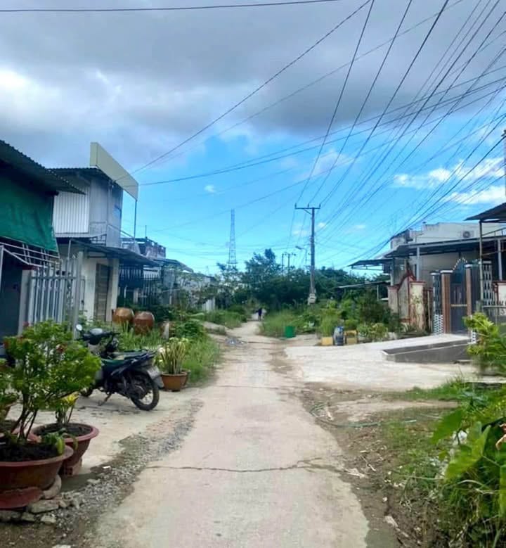 Đất nền đường Lương Thế Trân 5, Cái Nước, Cà Mau 100m² giá 1.05 tỷ - Đầu tư sinh lời ngay!