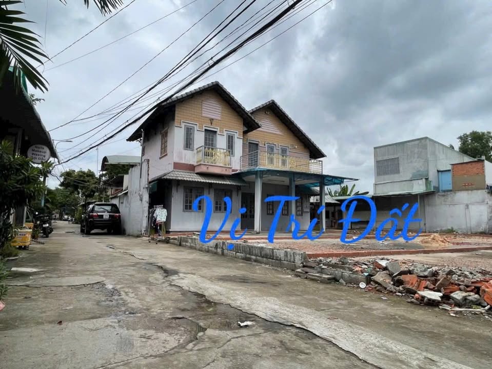 Đất nền Tân Xuân, Hóc Môn 92.4m² giá 3.7 tỷ - Vị trí đắc địa, tiện ích đa dạng!