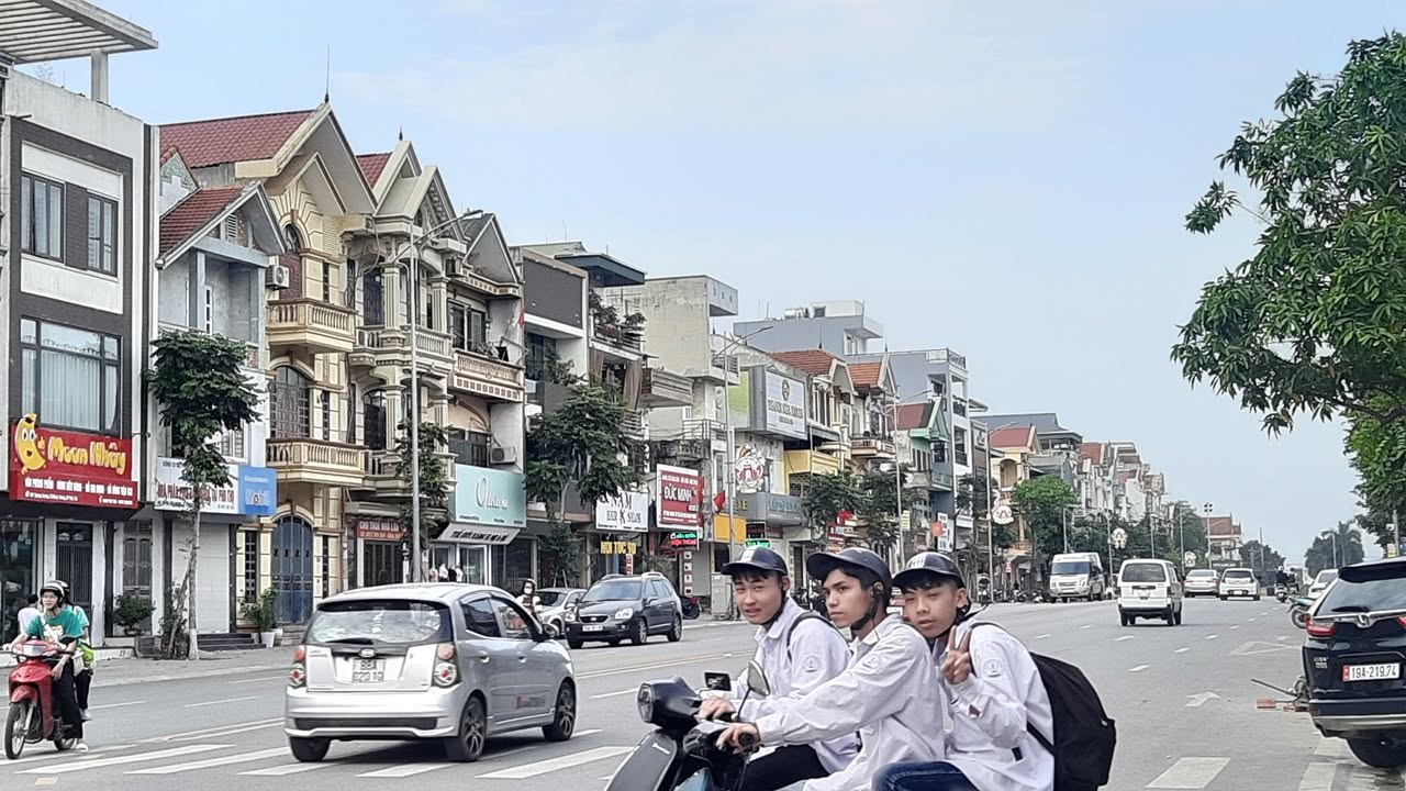 Bán nhà mặt đường Quang Trung, Việt Trì 70m² giá 10 tỷ - Vị trí kinh doanh đắc địa!