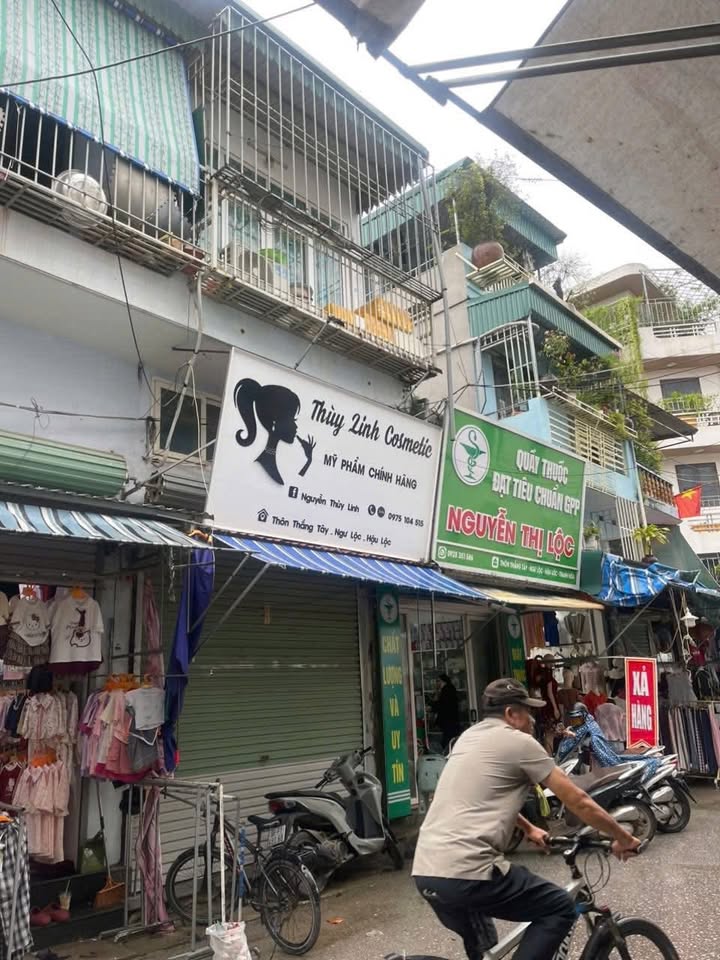 Nhà 3 tầng kinh doanh tại chợ Ngư Lộc, 25m² - Đầu tư sinh lời ngay!