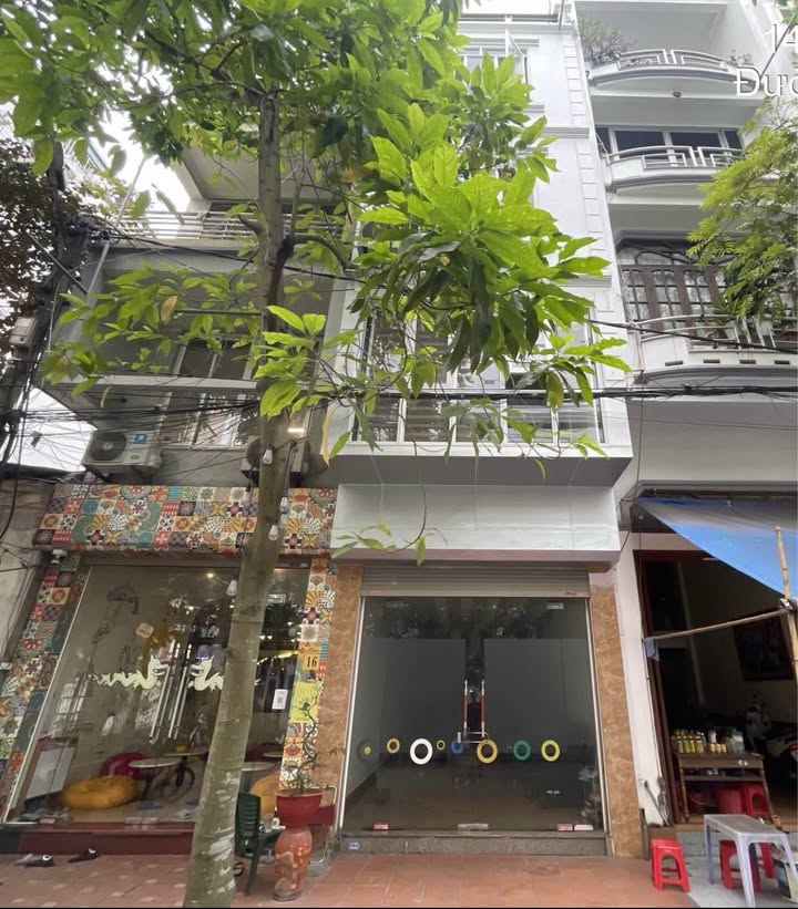 Nhà 5 tầng Hồng Gai 50m² giá 6.7 tỷ - Vị trí đỉnh cao, tiện ích đầy đủ!