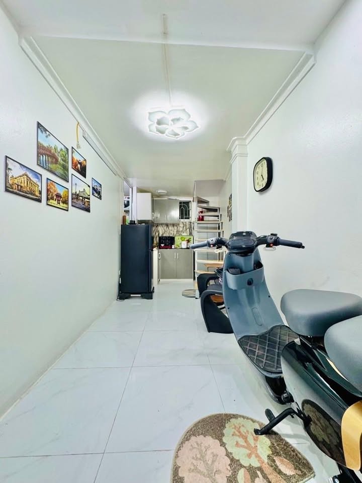 Nhà phố Vĩnh Tuy, Hai Bà Trưng 18m² giá 2.88 tỷ - Tiện ích đầy đủ, chính chủ bán gấp!