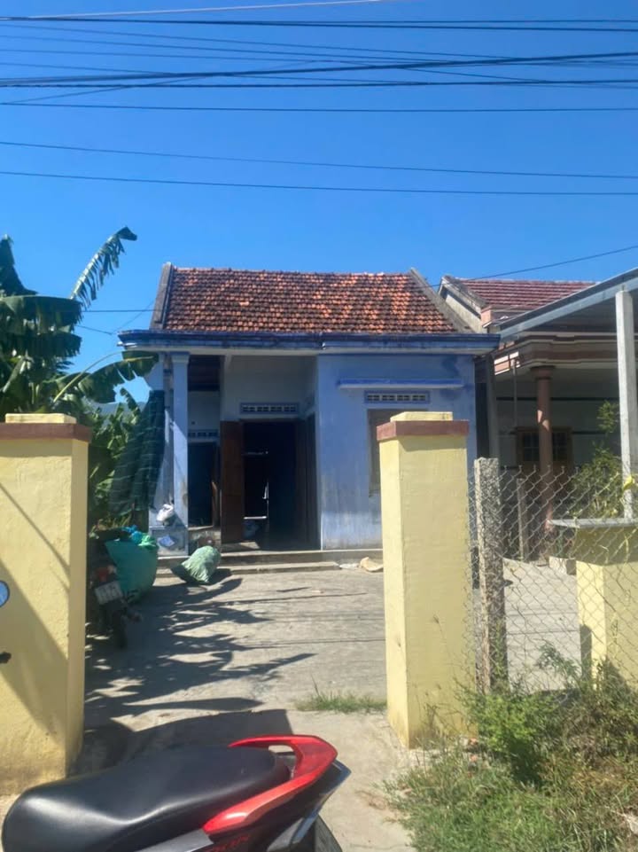 Nhà cấp 4 Ninh Hòa Khánh Hòa 187m² giá 900 triệu - Cách biển chỉ 7km!