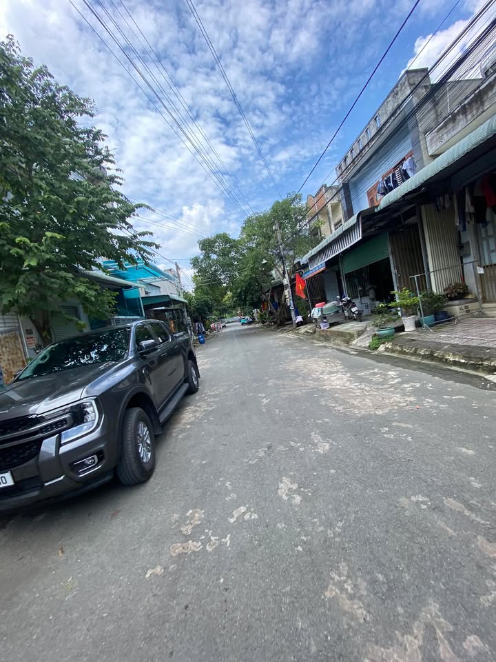 Dãy trọ Bình Hòa 109m² giá 3 tỷ - Đầu tư sinh lời hấp dẫn!