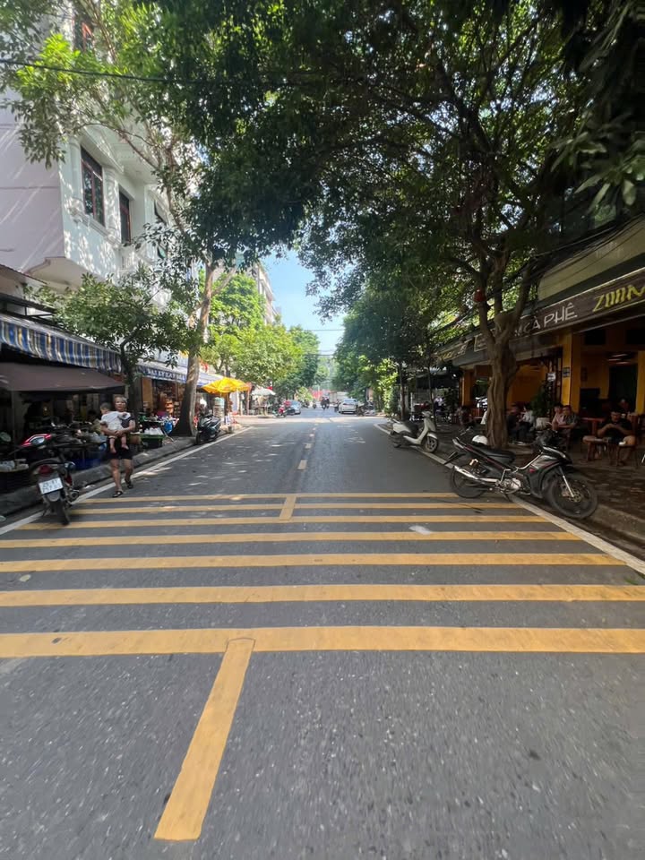 Đất phân lô quân đội 918, Long Biên, 80m² - Sổ đỏ chính chủ, giá tốt nhất khu vực!