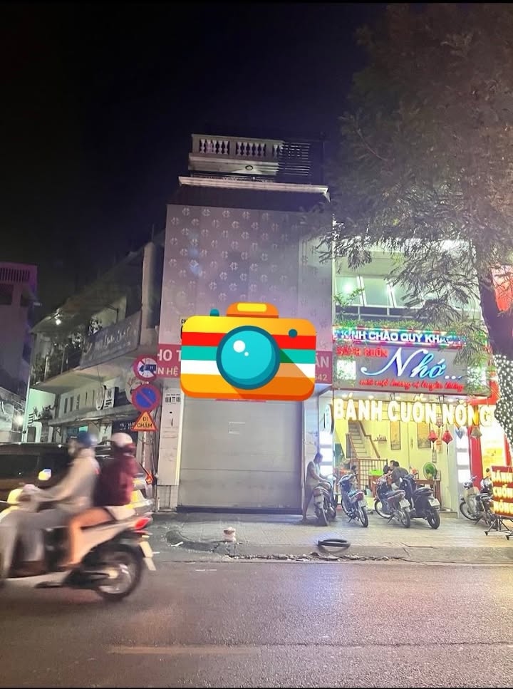 Front House cho thuê tại Đường Lê Văn Sỹ, Quận 3, 75m² - Kinh doanh sầm uất!