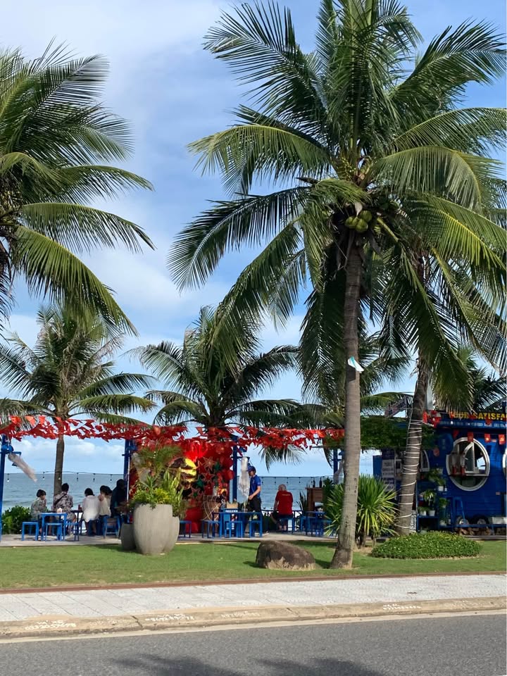 Nhà 2 tầng đẹp tại Mân Thái, Đà Nẵng 80m² giá 7,3 tỷ - Cách biển chỉ 300m!