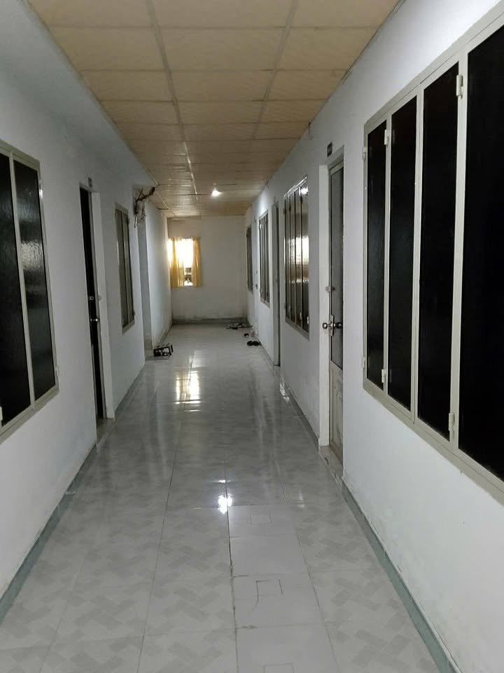 Cho thuê nhà 8 phòng ngủ tại Phước Đồng, Nha Trang 300m² - Phù hợp làm văn phòng công ty!