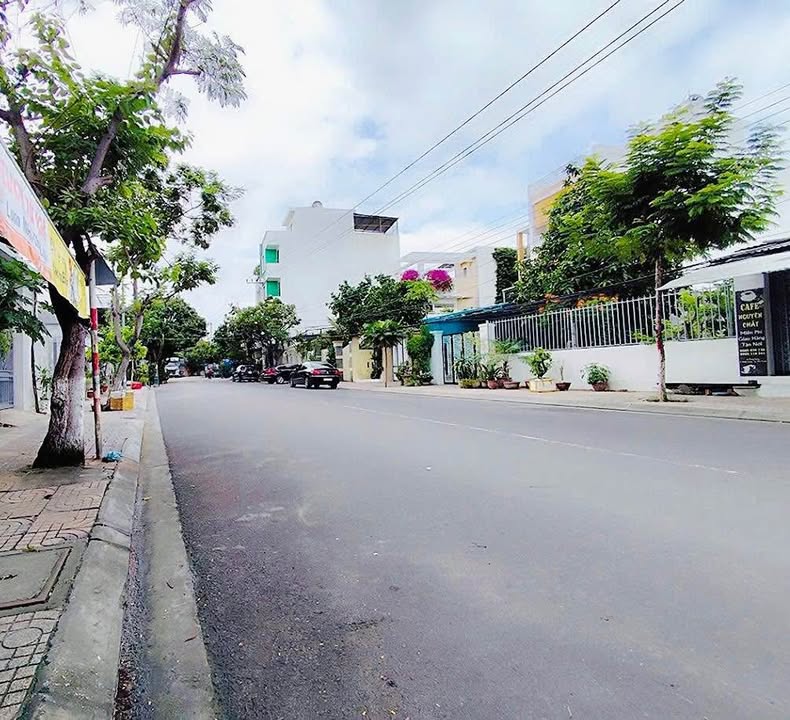 Nhà kinh doanh Phước Long Nha Trang 113.6m² giá 7.9 tỷ - Tiềm năng sinh lời cao!