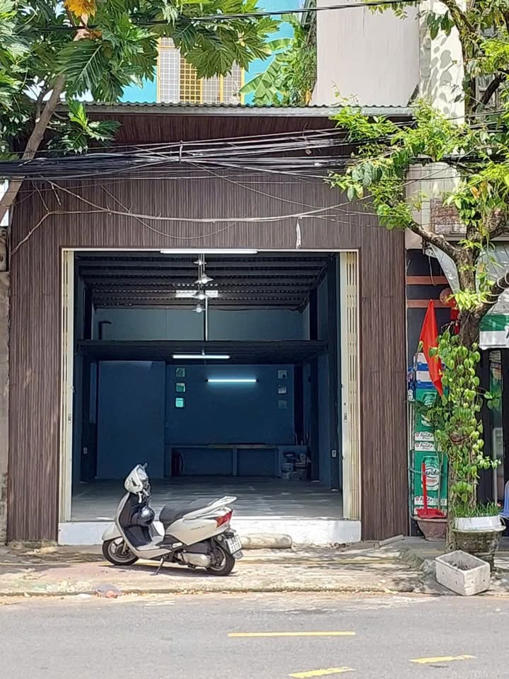 Cho thuê mặt bằng kinh doanh tại đường Cù Chính Lan, Thanh Khê, Đà Nẵng 100m² - Phù hợp mọi loại hình kinh doanh!