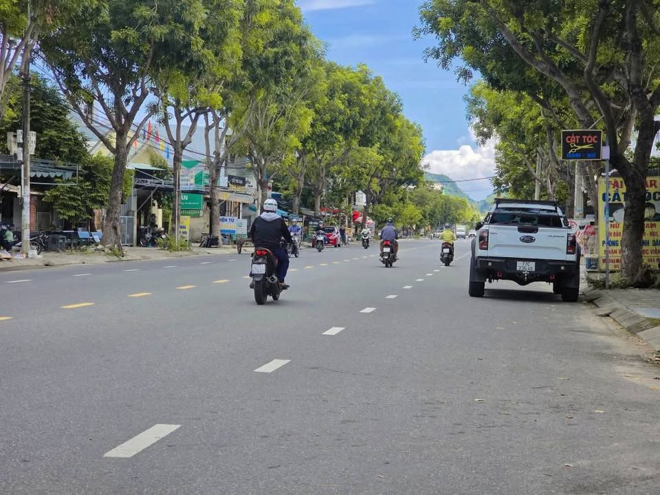 Đất nền 2 mặt tiền Mai Đăng Chơn 106m² giá 3.2 tỷ - Cơ hội vàng cho nhà đầu tư!