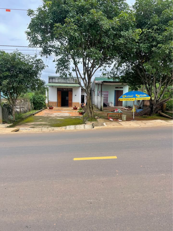 Đất mặt tiền QL28A Gia Nghĩa 450m² giá 3.2 tỷ - Kinh doanh thuận lợi!