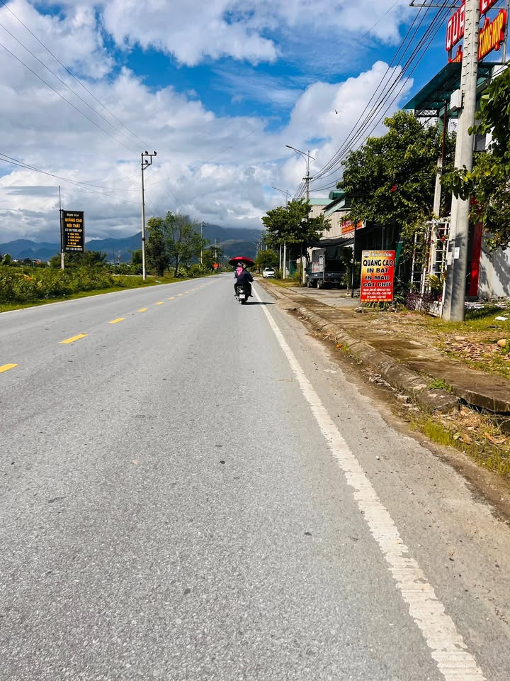 Đất thổ cư 135m² Quốc Lộ 32 Nghĩa Lộ - Tiềm năng đầu tư lớn!